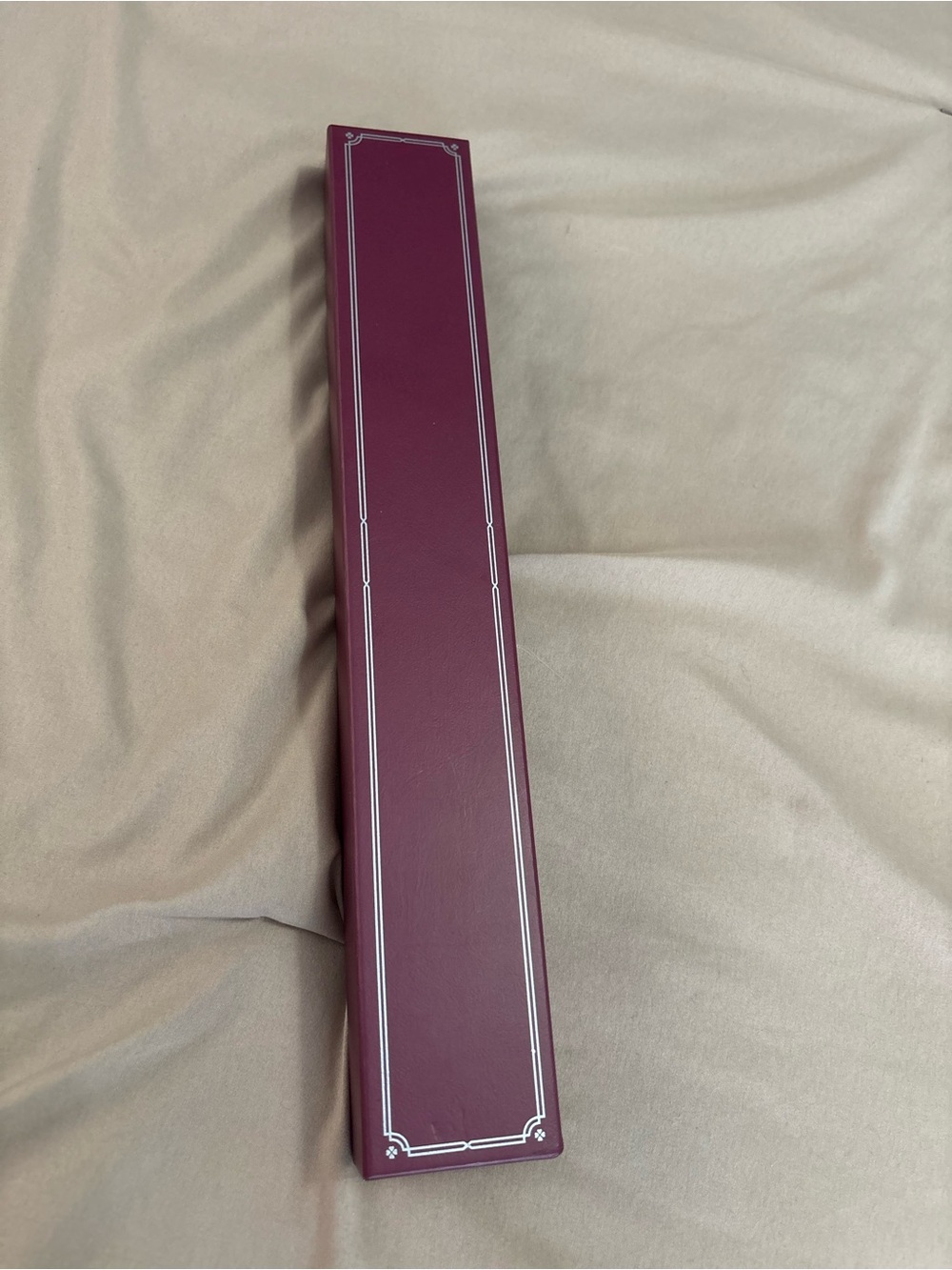 Seraphina Picquery Character Wand Replica with Collector Box & Universal Map - Picture 7 of 9